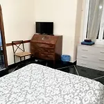 Charming In - 70 M² - Parking Included *