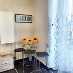 Charming In - 70 M² - Parking Included