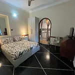 Charming In - 70 M² - Parking Included 제노바
