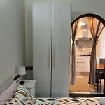 Charming In - 70 M² - Parking Included * 제노바