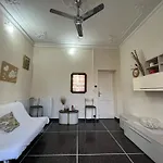 Charming In - 70 M² - Parking Included