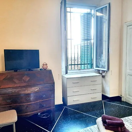 Charming In - 70 M² - Parking Included Génova