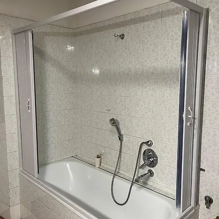 Apartamento Charming In - 70 M² - Parking Included *