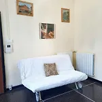 Charming In - 70 M² - Parking Included Апартаменты *