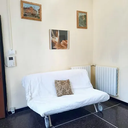 Charming In - 70 M² - Parking Included 公寓 *