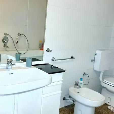 Charming In 70 M² Parking Included * Genua