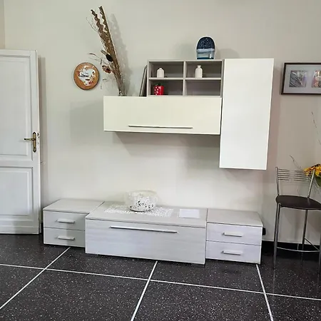 Charming In 70 M² Parking Included