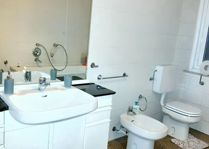 Charming In - 70 M² - Parking Included * Janov