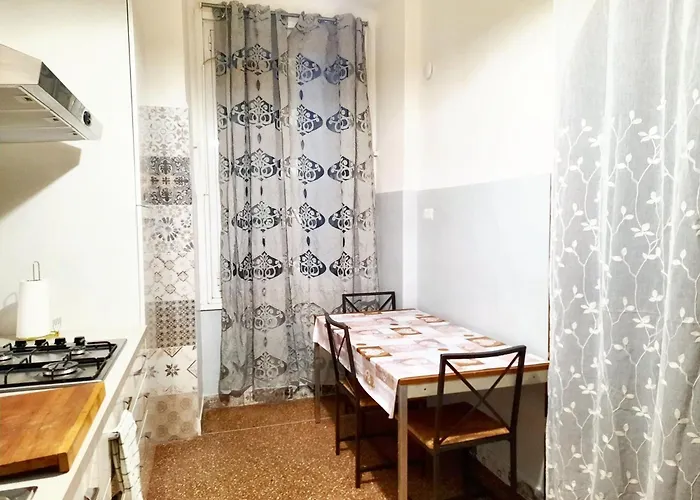 Charming In - 70 M² - Parking Included Janov