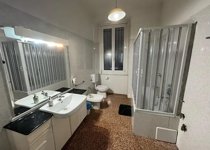 Charming In - 70 M² - Parking Included