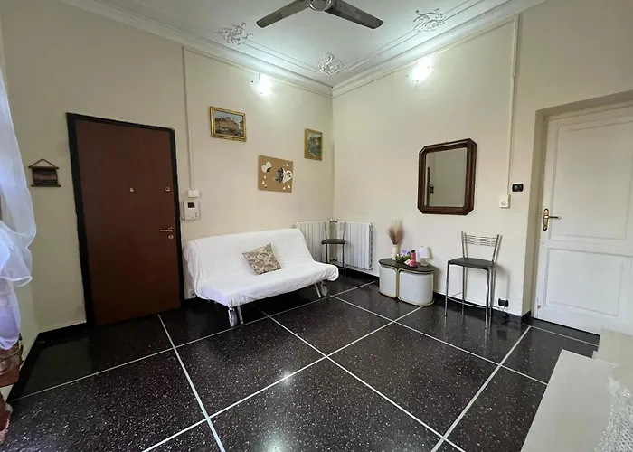 Charming In - 70 M² - Parking Included Janov