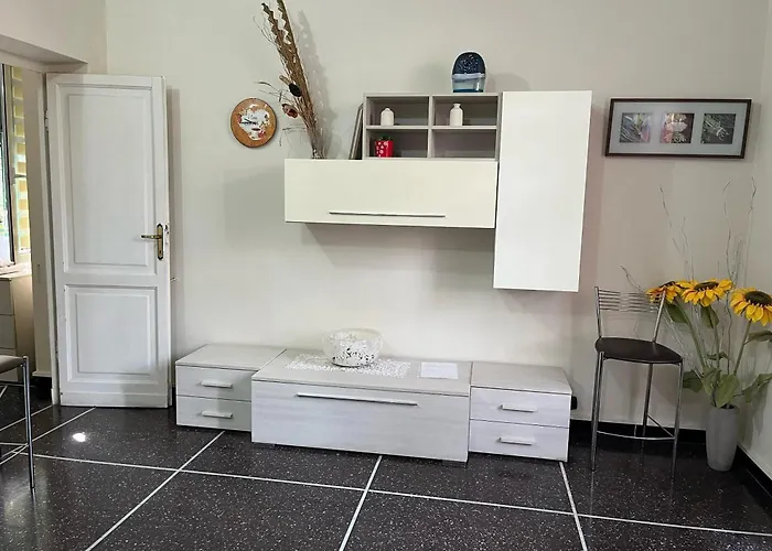 Charming In - 70 M² - Parking Included