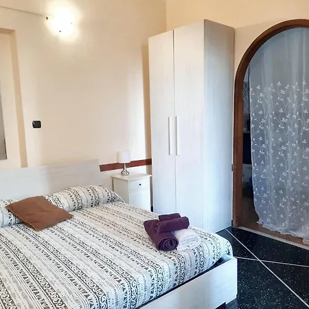 Charming In - 70 M² - Parking Included *