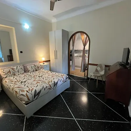 Charming In - 70 M² - Parking Included Genua