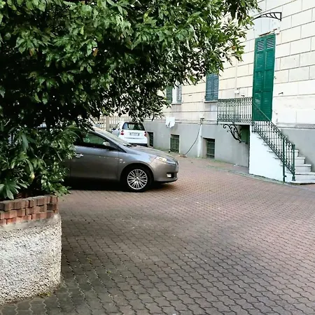 Charming In - 70 M² - Parking Included